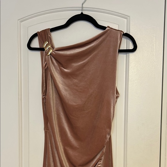 Elegant Pink Draped Dress Size S - Picture 8 of 10